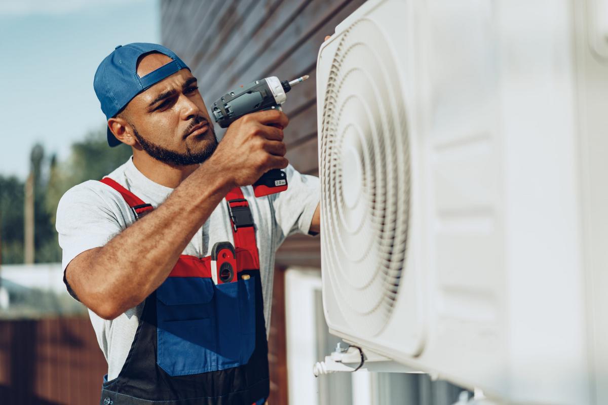 HVAC heat pump and AC repair services.